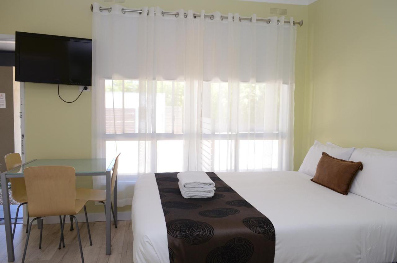 On Alpine Motel 4*